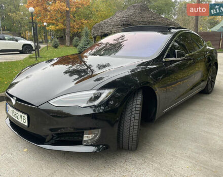 Тесла Модель С 2017 у Києві на Automoto.ua Чорний Тесла Модель С, об'ємом двигуна 0 л та пробігом 99 тис. км за 24900 $, фото 8 на Automoto.ua