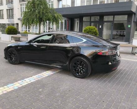 Чорний Тесла Модель С, об'ємом двигуна 0 л та пробігом 67 тис. км за 18999 $, фото 11 на Automoto.ua