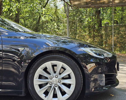 Чорний Тесла Модель С, об'ємом двигуна 0 л та пробігом 120 тис. км за 18900 $, фото 94 на Automoto.ua