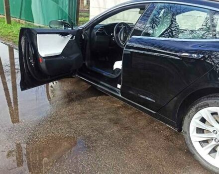 Черный Тесла Модель С, объемом двигателя 0 л и пробегом 95 тыс. км за 42000 $, фото 13 на Automoto.ua