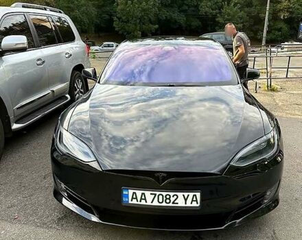 Черный Тесла Модель С, объемом двигателя 0 л и пробегом 130 тыс. км за 20500 $, фото 9 на Automoto.ua