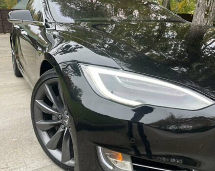 Тесла Модель С 2017 у Києві на Automoto.ua Чорний Тесла Модель С, об'ємом двигуна 0 л та пробігом 99 тис. км за 24900 $, фото 1 на Automoto.ua