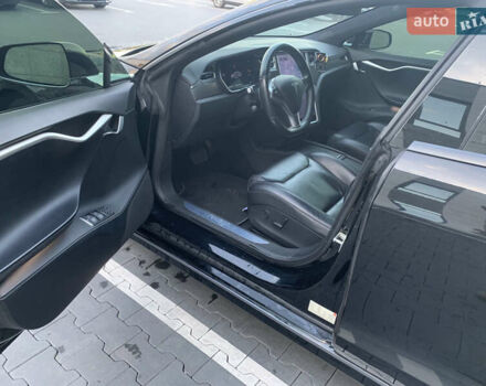 Чорний Тесла Модель С, об'ємом двигуна 0 л та пробігом 116 тис. км за 17800 $, фото 37 на Automoto.ua