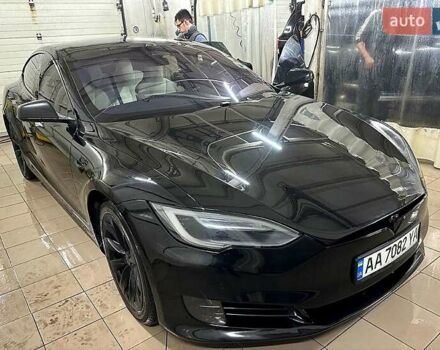 Черный Тесла Модель С, объемом двигателя 0 л и пробегом 130 тыс. км за 20500 $, фото 7 на Automoto.ua