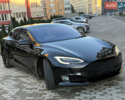 Чорний Тесла Модель С, об'ємом двигуна 0 л та пробігом 60 тис. км за 23000 $, фото 9 на Automoto.ua