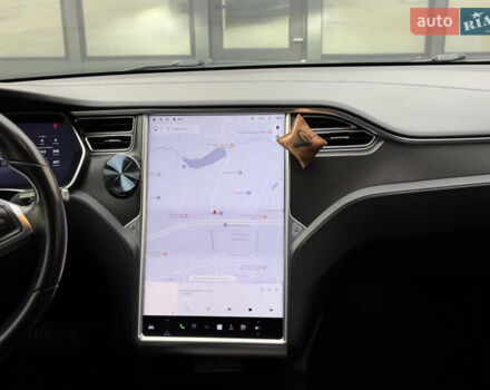 Черный Тесла Модель С, объемом двигателя 0 л и пробегом 290 тыс. км за 14999 $, фото 41 на Automoto.ua