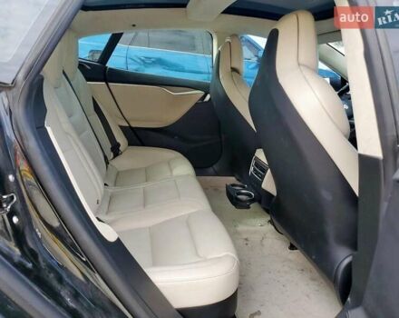 Чорний Тесла Модель С, об'ємом двигуна 0 л та пробігом 105 тис. км за 6300 $, фото 9 на Automoto.ua