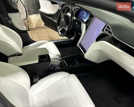 Черный Тесла Модель С, объемом двигателя 0 л и пробегом 130 тыс. км за 20500 $, фото 1 на Automoto.ua