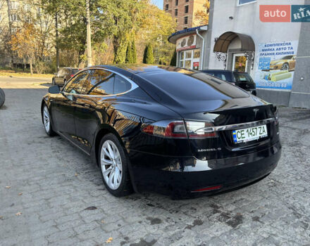 Черный Тесла Модель С, объемом двигателя 0 л и пробегом 150 тыс. км за 21800 $, фото 3 на Automoto.ua
