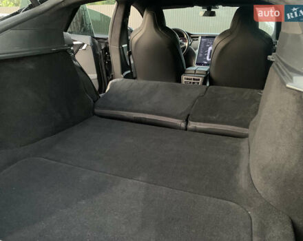 Чорний Тесла Модель С, об'ємом двигуна 0 л та пробігом 116 тис. км за 17800 $, фото 48 на Automoto.ua