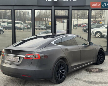 Черный Тесла Модель С, объемом двигателя 0 л и пробегом 290 тыс. км за 14999 $, фото 12 на Automoto.ua