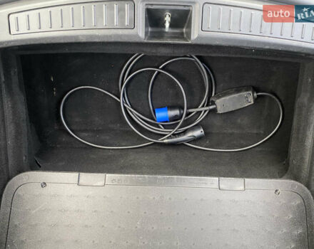 Черный Тесла Модель С, объемом двигателя 0 л и пробегом 290 тыс. км за 14999 $, фото 51 на Automoto.ua