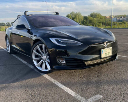 Чорний Тесла Модель С, об'ємом двигуна 0 л та пробігом 67 тис. км за 25000 $, фото 1 на Automoto.ua