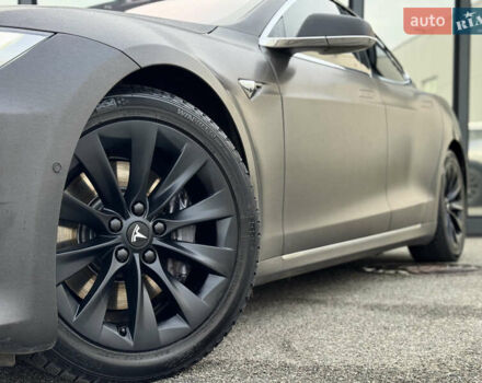 Черный Тесла Модель С, объемом двигателя 0 л и пробегом 290 тыс. км за 14999 $, фото 3 на Automoto.ua