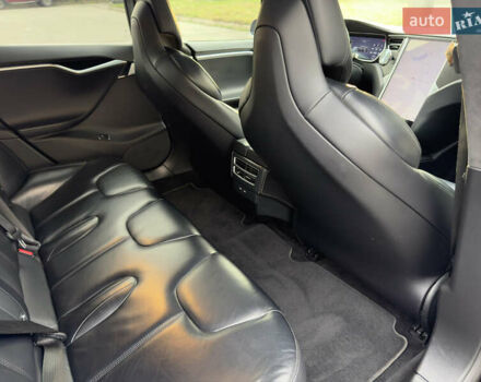 Черный Тесла Модель С, объемом двигателя 0 л и пробегом 290 тыс. км за 14999 $, фото 33 на Automoto.ua