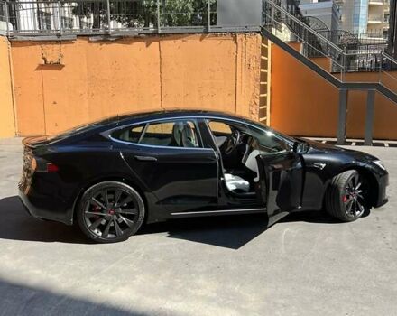 Черный Тесла Модель С, объемом двигателя 0 л и пробегом 62 тыс. км за 50500 $, фото 4 на Automoto.ua