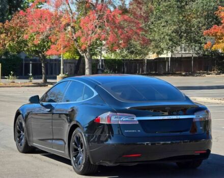 Черный Тесла Модель С, объемом двигателя 0 л и пробегом 68 тыс. км за 16700 $, фото 3 на Automoto.ua