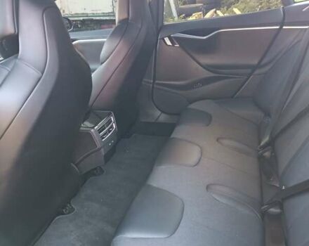 Чорний Тесла Модель С, об'ємом двигуна 0 л та пробігом 67 тис. км за 18999 $, фото 7 на Automoto.ua