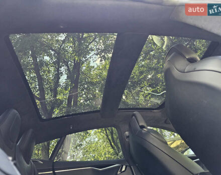 Чорний Тесла Модель С, об'ємом двигуна 0 л та пробігом 120 тис. км за 18900 $, фото 104 на Automoto.ua