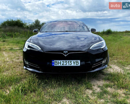 Тесла Модель С 2017 в Одессе на Automoto.ua Черный Тесла Модель С, объемом двигателя 0 л и пробегом 23 тыс. км за 28500 $, фото 5 на Automoto.ua