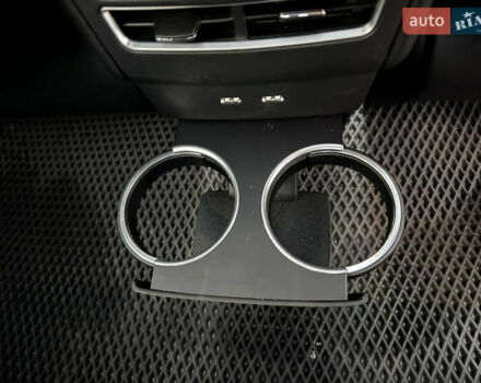 Черный Тесла Модель С, объемом двигателя 0 л и пробегом 292 тыс. км за 16000 $, фото 44 на Automoto.ua