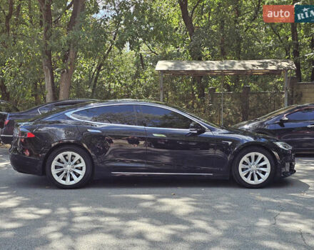 Чорний Тесла Модель С, об'ємом двигуна 0 л та пробігом 120 тис. км за 18900 $, фото 28 на Automoto.ua