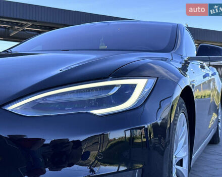 Черный Тесла Модель С, объемом двигателя 0 л и пробегом 150 тыс. км за 23333 $, фото 33 на Automoto.ua