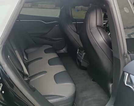 Чорний Тесла Модель С, об'ємом двигуна 0 л та пробігом 67 тис. км за 18999 $, фото 1 на Automoto.ua