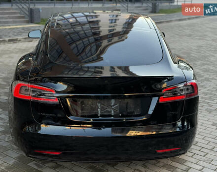 Чорний Тесла Модель С, об'ємом двигуна 0 л та пробігом 60 тис. км за 23000 $, фото 6 на Automoto.ua