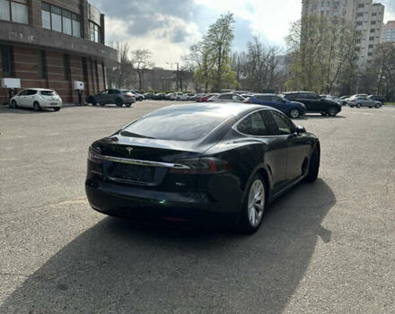 Черный Тесла Модель С, объемом двигателя 0 л и пробегом 63 тыс. км за 15999 $, фото 4 на Automoto.ua