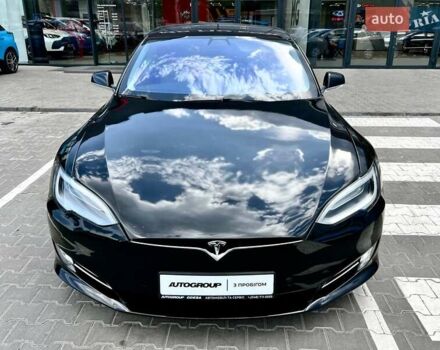 Черный Тесла Модель С, объемом двигателя 0 л и пробегом 98 тыс. км за 17700 $, фото 2 на Automoto.ua