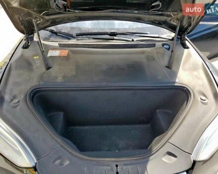 Чорний Тесла Модель С, об'ємом двигуна 0 л та пробігом 105 тис. км за 6300 $, фото 10 на Automoto.ua