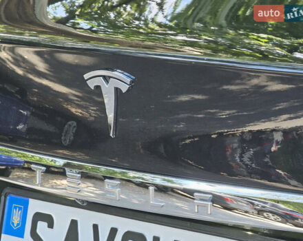 Чорний Тесла Модель С, об'ємом двигуна 0 л та пробігом 120 тис. км за 18900 $, фото 140 на Automoto.ua