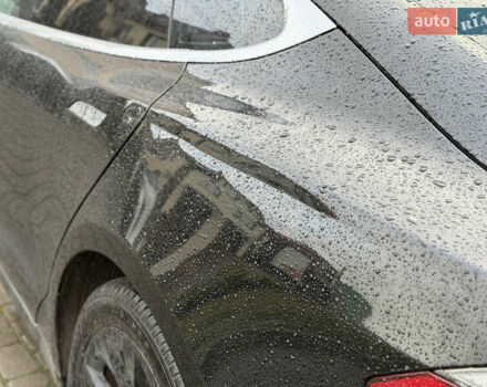 Черный Тесла Модель С, объемом двигателя 0 л и пробегом 150 тыс. км за 24500 $, фото 6 на Automoto.ua