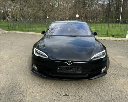 Черный Тесла Модель С, объемом двигателя 0 л и пробегом 63 тыс. км за 15999 $, фото 1 на Automoto.ua