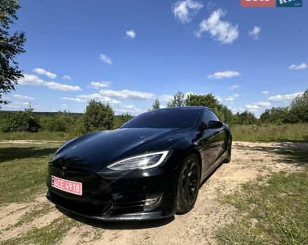 Черный Тесла Модель С, объемом двигателя 0 л и пробегом 117 тыс. км за 18950 $, фото 1 на Automoto.ua