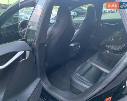 Чорний Тесла Модель С, об'ємом двигуна 0 л та пробігом 116 тис. км за 17800 $, фото 39 на Automoto.ua