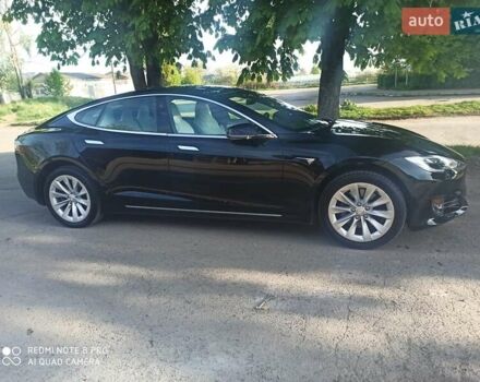 Черный Тесла Модель С, объемом двигателя 0 л и пробегом 95 тыс. км за 42000 $, фото 1 на Automoto.ua