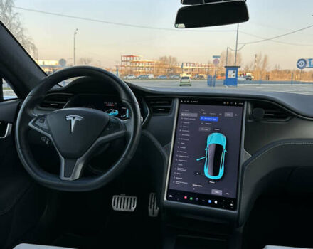 Черный Тесла Модель С, объемом двигателя 0 л и пробегом 45 тыс. км за 29999 $, фото 15 на Automoto.ua