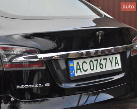 Черный Тесла Модель С, объемом двигателя 0 л и пробегом 98 тыс. км за 27000 $, фото 18 на Automoto.ua