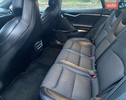 Чорний Тесла Модель С, об'ємом двигуна 0 л та пробігом 149 тис. км за 19800 $, фото 4 на Automoto.ua