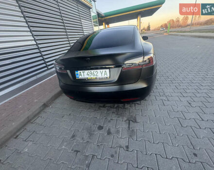 Черный Тесла Модель С, объемом двигателя 0 л и пробегом 136 тыс. км за 18650 $, фото 26 на Automoto.ua