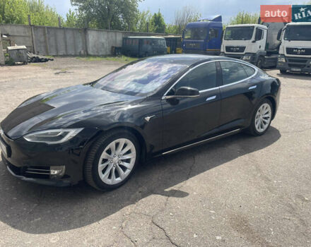 Чорний Тесла Модель С, об'ємом двигуна 0 л та пробігом 114 тис. км за 29900 $, фото 6 на Automoto.ua