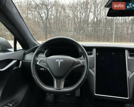 Черный Тесла Модель С, объемом двигателя 0 л и пробегом 112 тыс. км за 27500 $, фото 26 на Automoto.ua