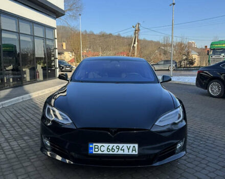 Чорний Тесла Модель С, об'ємом двигуна 0 л та пробігом 100 тис. км за 23900 $, фото 1 на Automoto.ua