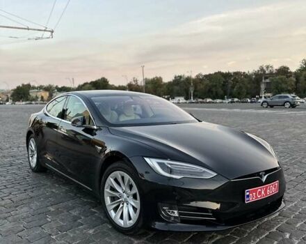 Черный Тесла Модель С, объемом двигателя 0 л и пробегом 84 тыс. км за 25000 $, фото 43 на Automoto.ua