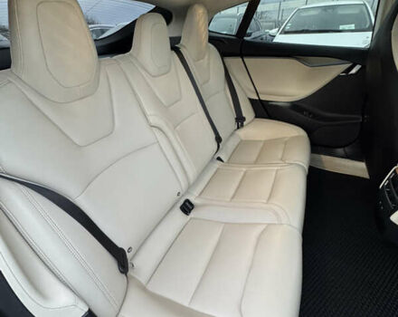 Чорний Тесла Модель С, об'ємом двигуна 0 л та пробігом 147 тис. км за 23999 $, фото 33 на Automoto.ua