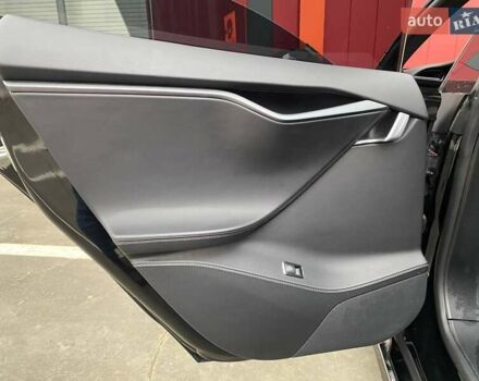 Чорний Тесла Модель С, об'ємом двигуна 0 л та пробігом 227 тис. км за 19999 $, фото 31 на Automoto.ua