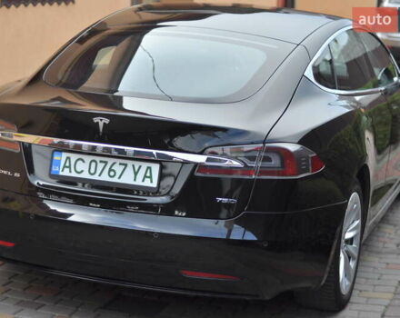 Черный Тесла Модель С, объемом двигателя 0 л и пробегом 98 тыс. км за 27000 $, фото 16 на Automoto.ua