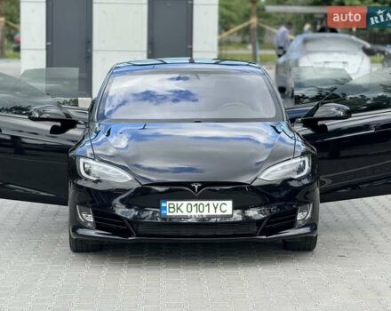 Чорний Тесла Модель С, об'ємом двигуна 0 л та пробігом 55 тис. км за 29500 $, фото 35 на Automoto.ua